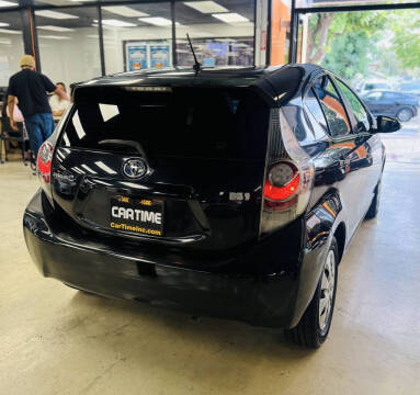 2014 Toyota Prius c Three