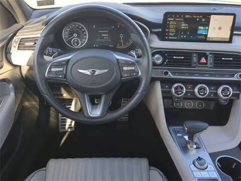 2023 Genesis G70