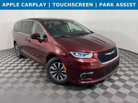 2023 Chrysler Pacifica Plug-In Hybrid for sale at Wally Armour Chrysler Dodge Jeep Ram in Alliance OH