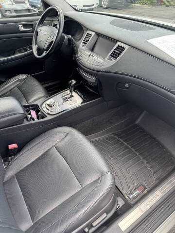 2012 Hyundai Genesis 3.8L V6