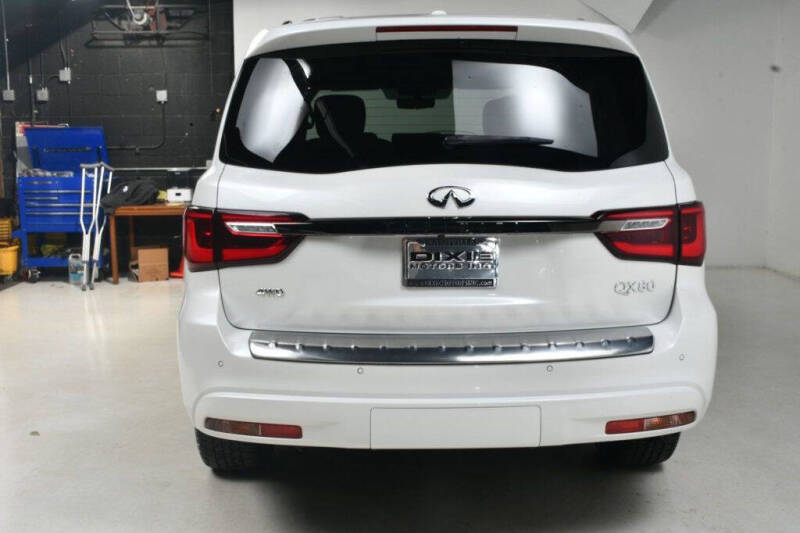 2024 Infiniti QX80 Premium Select