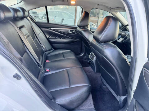 2018 Infiniti Q50 2.0T Luxe