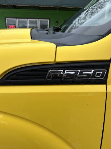 2011 Ford F-350 Super Duty XL