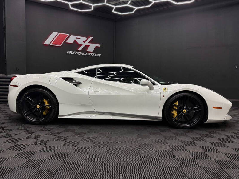 2016 Ferrari 488 GTB