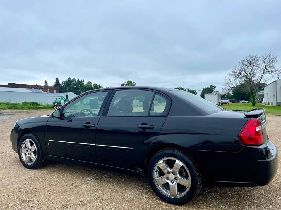 2007 Chevrolet Malibu for sale at Top Gear Auto Sales LLC in Le Roy, MN