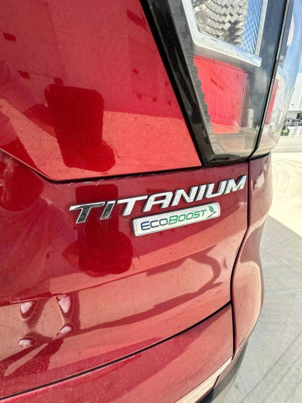 2017 Ford Escape Titanium