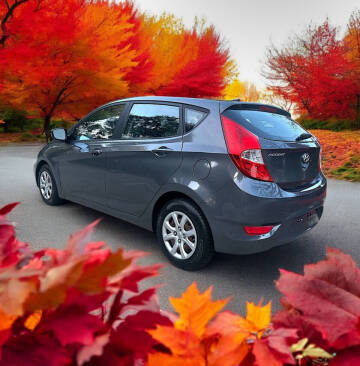 2012 Hyundai Accent GS