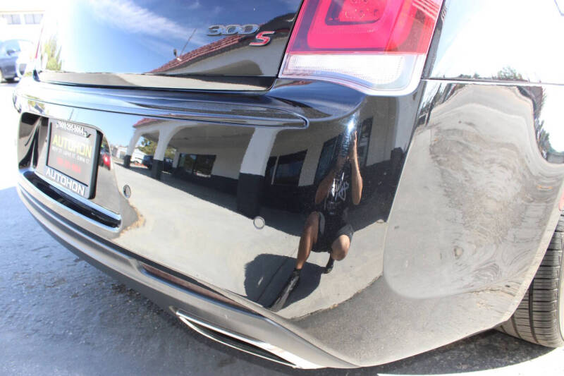 2021 Chrysler 300 S V6