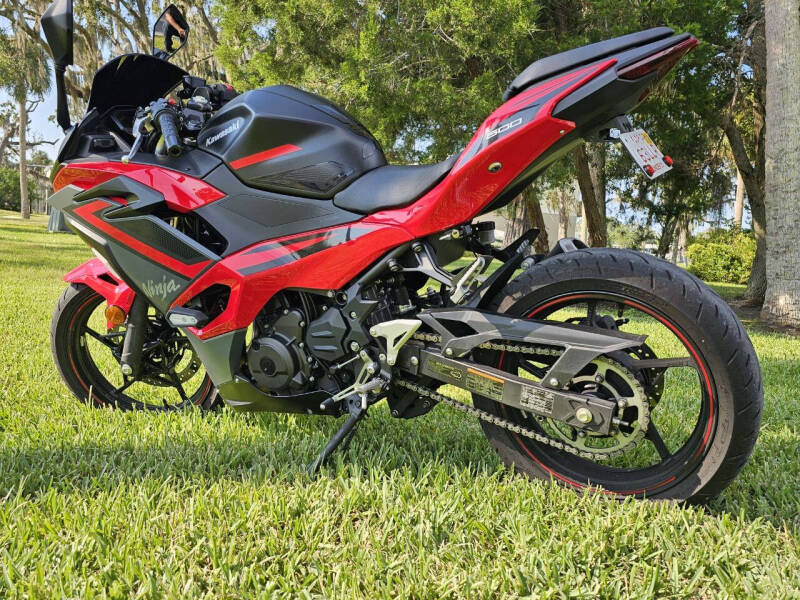 2025 Ninja 500