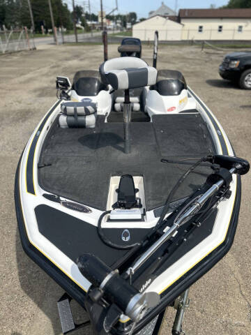 2007 Champion 200 Elite