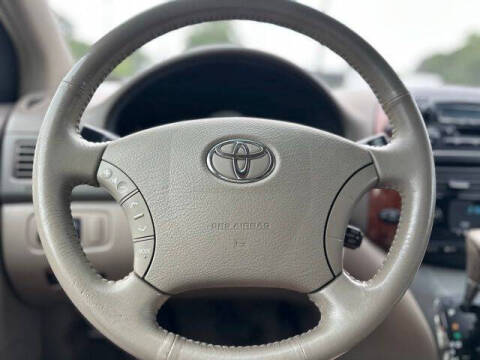 2004 Toyota Sienna