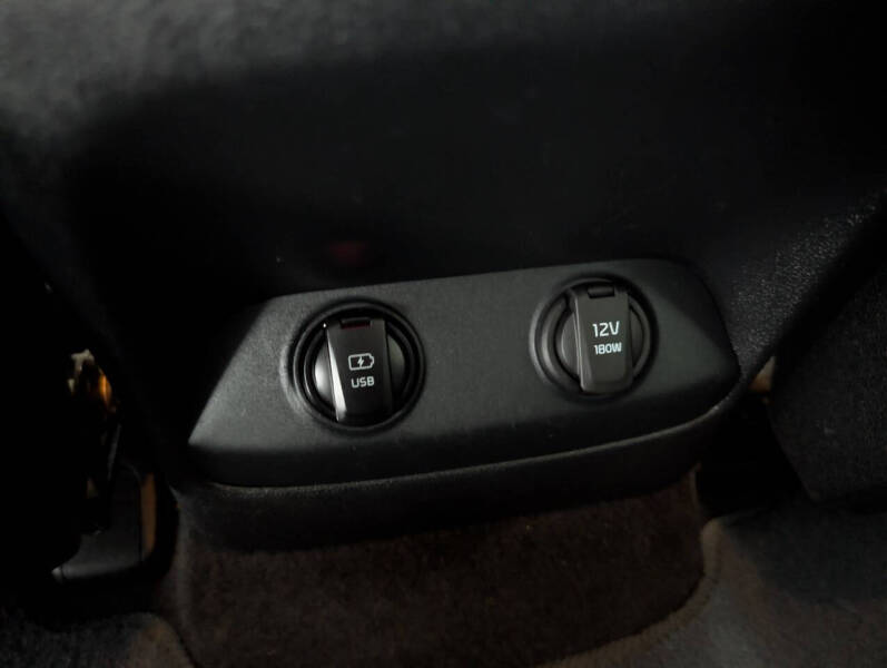 2020 Kia Sorento LX V6