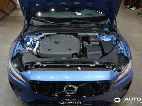 2021 Volvo S60 T5 R-Design