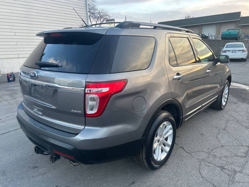 2012 Ford Explorer XLT