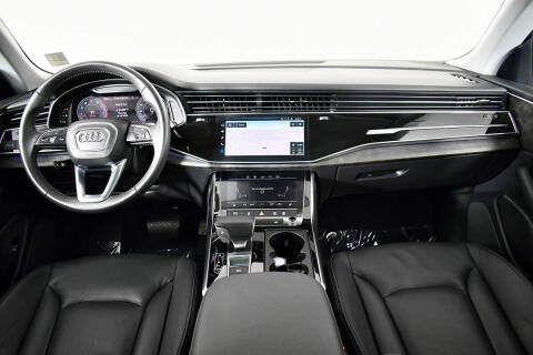 2019 Audi Q8 quattro Premium 55 TFSI