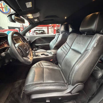 2016 Dodge Challenger SRT Hellcat