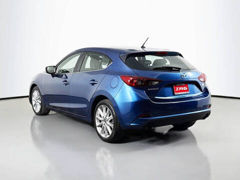 2017 Mazda MAZDA3 Touring