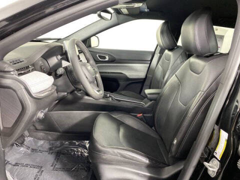 2023 Jeep Compass Latitude Lux