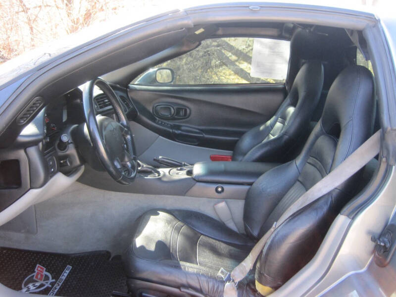 2004 Chevrolet Corvette