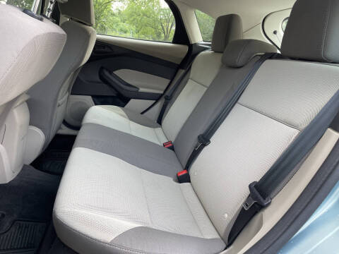 2012 Ford Focus SE
