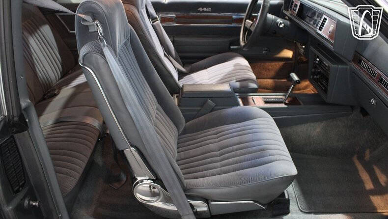 1986 Oldsmobile Cutlass Salon 442