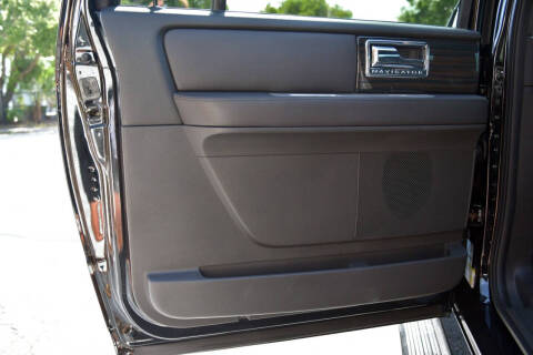 2009 Lincoln Navigator L