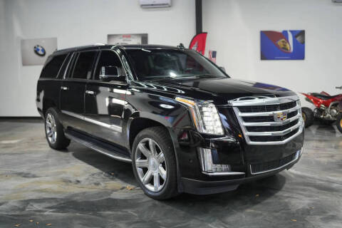 2018 Cadillac Escalade ESV Luxury