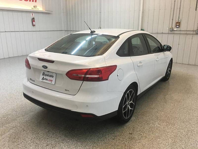 2017 Ford Focus SEL