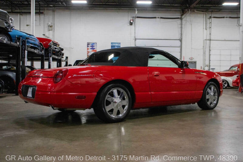 2002 Ford Thunderbird Deluxe