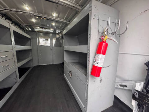 2021 Chevrolet Express 2500