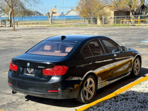 2015 BMW 3 Series 320i