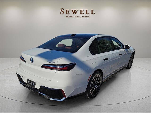 2026 BMW 7 Series 750e xDrive