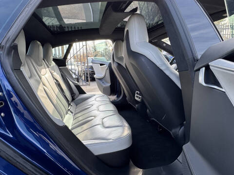 2016 Tesla Model S 70