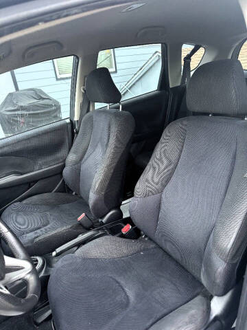 2013 Honda Fit Sport