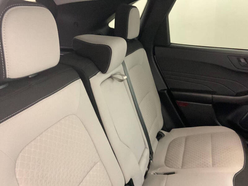 2023 Ford Escape Hybrid Active