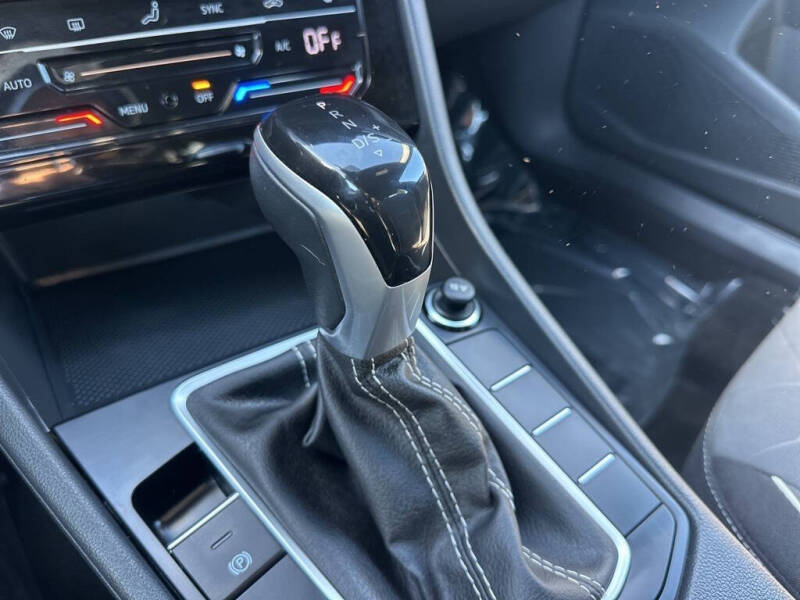 2025 Volkswagen Jetta Sport