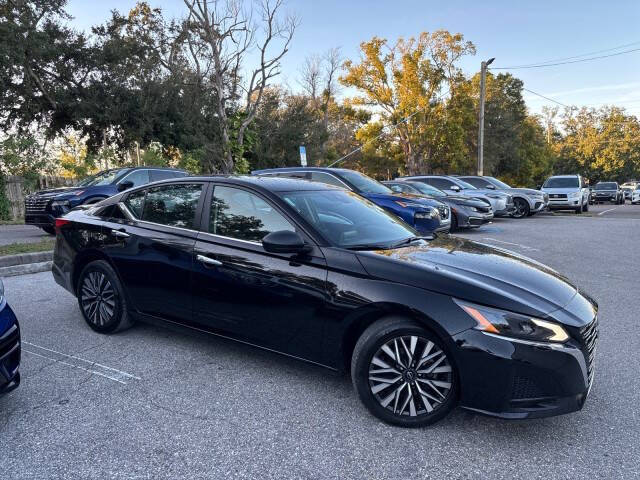 2024 Nissan Altima 2.5 SV