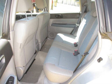 2005 Subaru Forester X