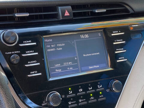 2018 Toyota Camry LE