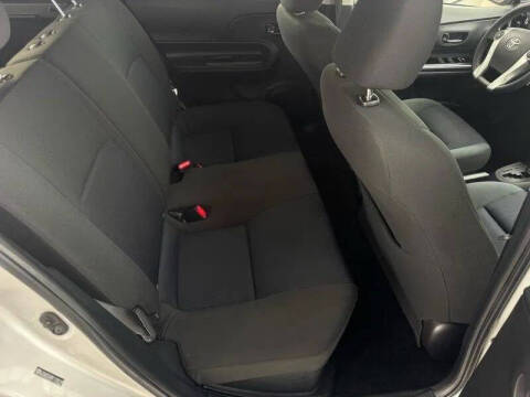 2015 Toyota Prius c