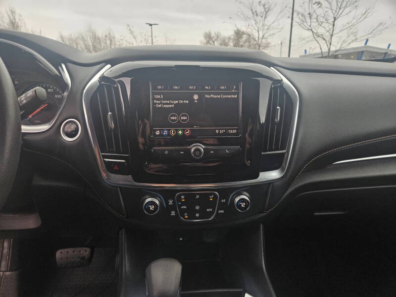 2021 Chevrolet Traverse LS