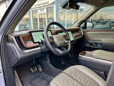 2024 Rivian R1T