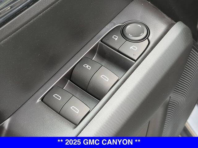 2025 GMC Canyon Elevation