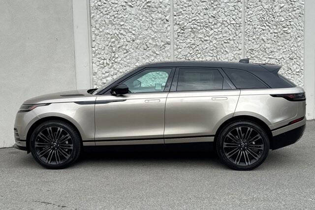 2026 Land Rover Range Rover Velar P250 Dynamic SE