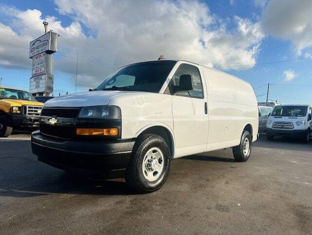 2018 Chevrolet Express 2500