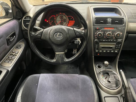 2001 Lexus IS 300