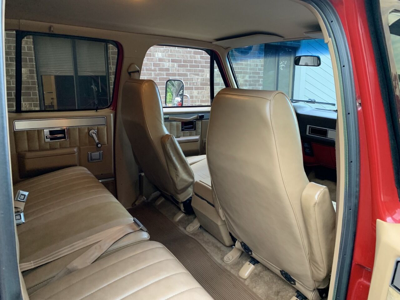 1987 Chevrolet Suburban 83