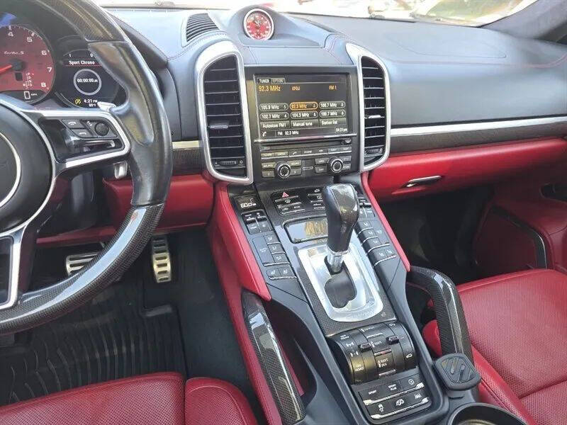 2016 Porsche Cayenne