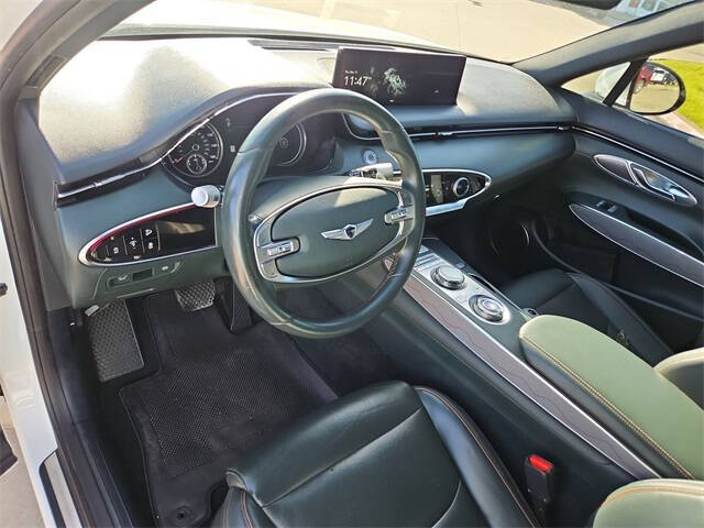 2022 Genesis GV70 2.5T Standard