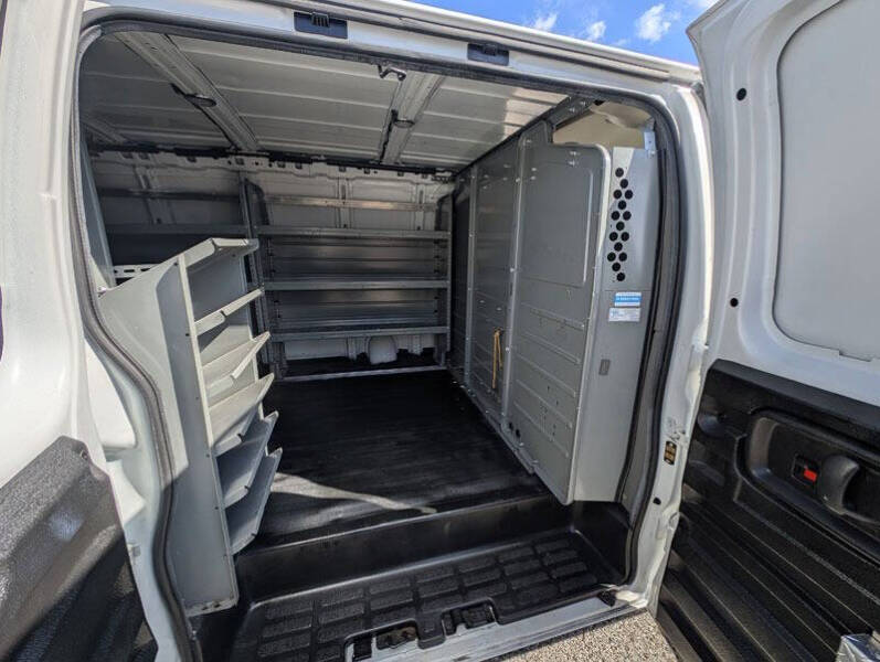 2020 Chevrolet Express 2500